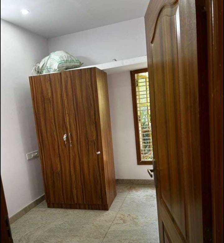 REAL STONE ENTERPRISES LLP